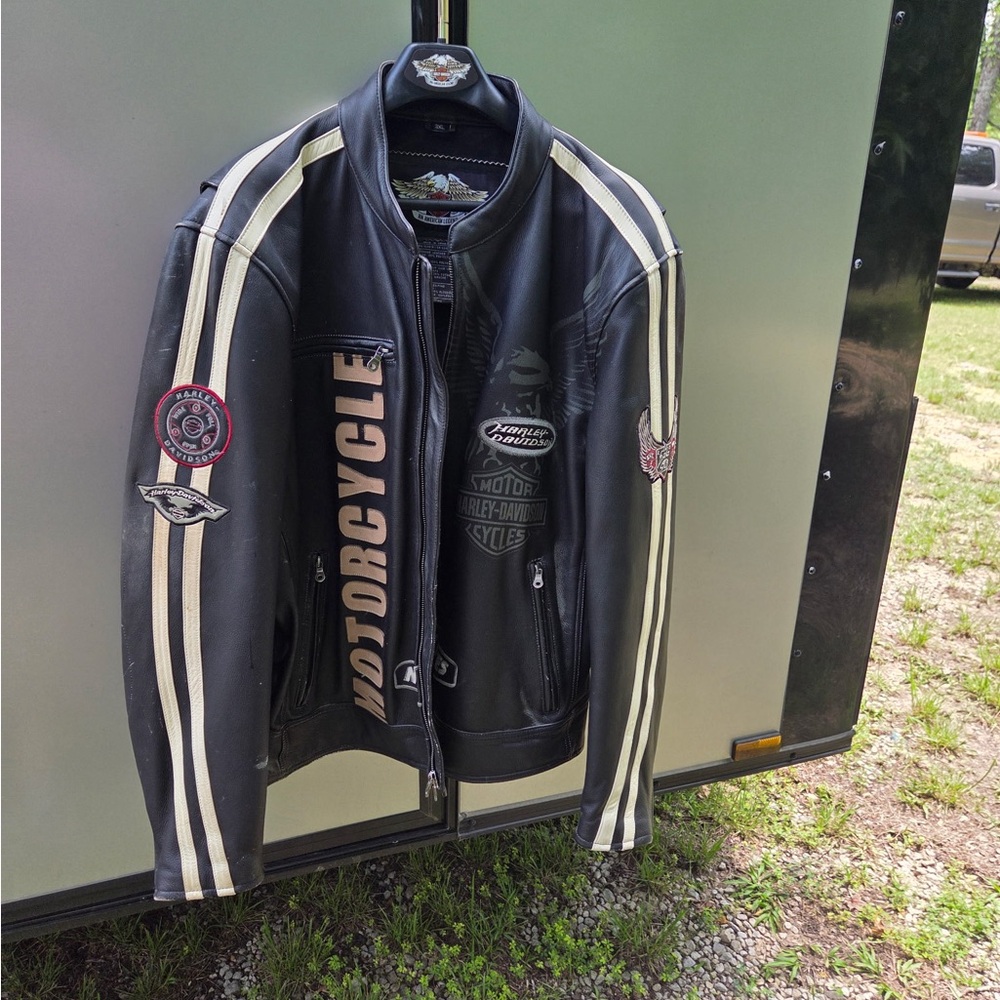 Harley-Davidson Black Leather Bomber Jacket with Cream Racing Stripes